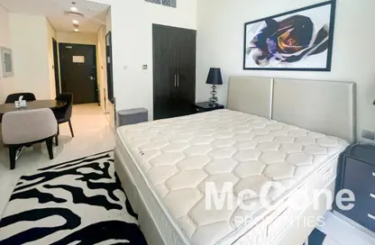 Apartment - Studio - 1 Bathroom for rent in Golf Veduta B - Golf Veduta Hotel Apartments - DAMAC Hills - Dubai