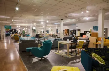 Retail - Studio - 1 Bathroom for rent in Al Barsha 2 - Al Barsha - Dubai