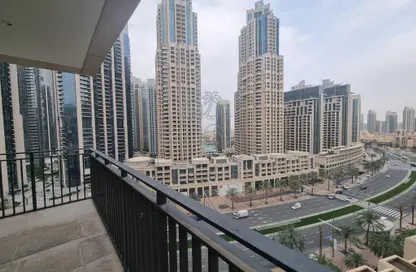 Apartment - 1 Bedroom - 2 Bathrooms for sale in Boulevard Crescent 2 - BLVD Crescent - Downtown Dubai - Dubai
