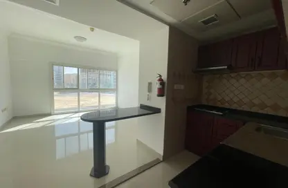 Apartment - Studio - 1 Bathroom for rent in Al Nayli Building - Dubai Silicon Oasis - Dubai