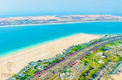 Apartment - 3 Bedrooms - 4 Bathrooms for rent in Landmark Tower - Corniche Road - Abu Dhabi