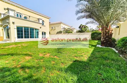 فيلا - 3 غرف نوم - 4 حمامات للايجار في التراث - جميرا بارك - دبي