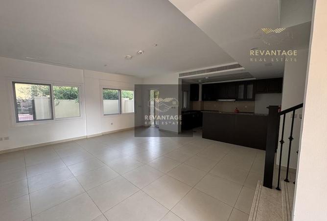 15551407 - Property Image 3