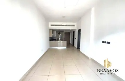 شقة - غرفة نوم - 2 حمامات للايجار في برج ريجيل - قرية الجميرا سركل - دبي