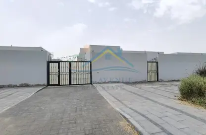 فيلا - 4 غرف نوم - 7 حمامات للايجار في مركز محمد بن زايد - مدينة محمد بن زايد - أبوظبي