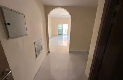 Apartment - 1 Bedroom - 2 Bathrooms for rent in Al Jurf 2 - Al Jurf - Ajman Downtown - Ajman