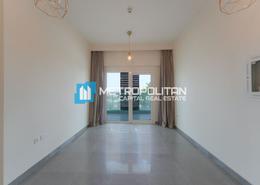 Empty Room image for: Studio - 1 bathroom for rent in Leonardo Residences - Masdar City - Abu Dhabi, Image 1
