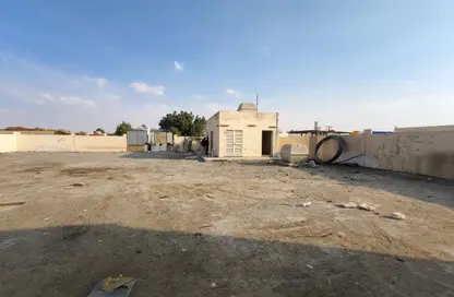 أرض - استوديو للايجار في الصجعة الصناعية - آلصجعه - الشارقة أرض - استوديو للايجار في الصجعة الصناعية - آلصجعه - الشارقة