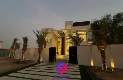 Villa - 5 Bedrooms - 6 Bathrooms for sale in Al Aweer 2 - Al Aweer - Dubai