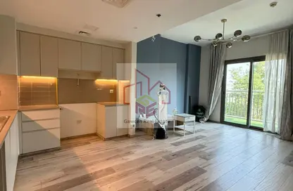 Apartment - 2 Bedrooms - 2 Bathrooms for rent in Zahra Apartments 1A - Zahra Apartments - Town Square - Dubai