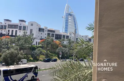 Apartment - 3 Bedrooms - 3 Bathrooms for rent in Lamtara 3 - Madinat Jumeirah Living - Umm Suqeim - Dubai