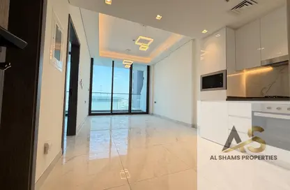 Apartment - 1 Bedroom - 2 Bathrooms for rent in Samana Park Views - Arjan - Dubai
