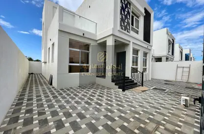 فيلا - 4 غرف نوم - 6 حمامات للايجار في الزاهية جاردنز - الزاهية - عجمان