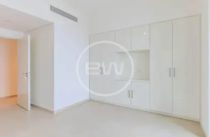 Apartment - 3 Bedrooms - 3 Bathrooms for rent in Downtown Views - Zabeel 2 - Zabeel - Dubai
