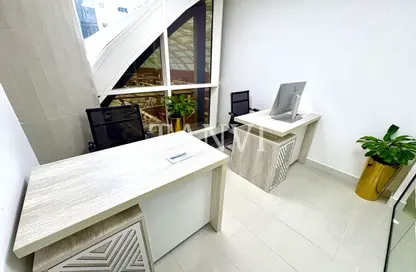 Office Space - Studio - 1 Bathroom for rent in Al Fajer Complex - Oud Metha - Bur Dubai - Dubai
