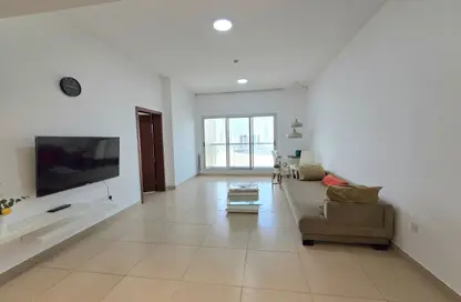 Apartment - 1 Bedroom - 2 Bathrooms for rent in Stadium Point - Dubai Sports City - Dubai