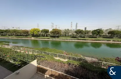 فيلا - 2 غرف نوم - 3 حمامات للبيع في الينابيع 15 - الينابيع - دبي