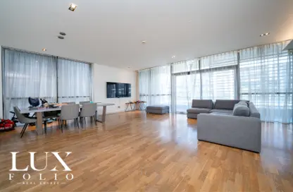 Apartment - 3 Bedrooms - 5 Bathrooms for sale in Building 6A - CityWalk Residential - City Walk - Dubai
