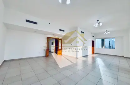 شقة - 2 غرف نوم - 3 حمامات للايجار في بلو تاور - شارع الشيخ زايد - دبي شقة - 2 غرف نوم - 3 حمامات للايجار في بلو تاور - شارع الشيخ زايد - دبي