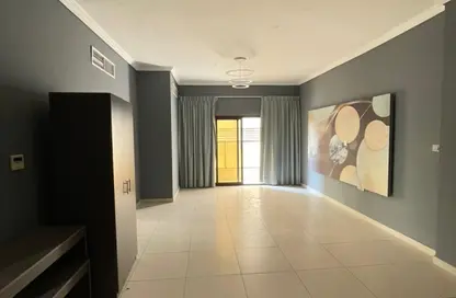 شقة - 2 غرف نوم - 2 حمامات للايجار في 2  الروضة - الروضة - عجمان