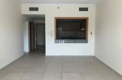 Apartment - 1 Bedroom - 2 Bathrooms for rent in May Residence - Jumeirah Village Circle - Dubai