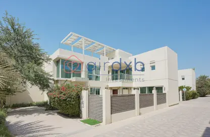 فيلا - 4 غرف نوم - 5 حمامات للايجار في كلستر 3 - المدينة المستدامة - دبي