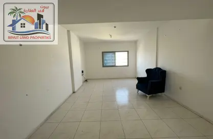 Apartment - 3 Bedrooms - 3 Bathrooms for rent in Al Butina B - Al Butina - Sharjah