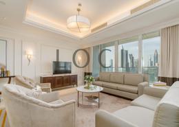 Living Room image for: Apartment - 4 bedrooms - 6 bathrooms for rent in The Address The BLVD - Downtown Dubai - Dubai, Image 1
