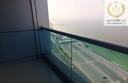 شقة - 2 غرف نوم - 3 حمامات للبيع في مساكن كورنيش عجمان - طريق كورنيش عجمان - عجمان