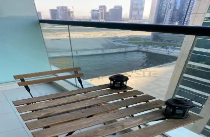 شقة - غرفة نوم - 2 حمامات للايجار في حافة الخليج - الخليج التجاري - دبي