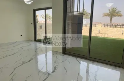 فيلا - 4 غرف نوم - 5 حمامات للايجار في القرية الغربية - الفرجان - دبي