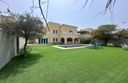 Villa - 5 Bedrooms - 6 Bathrooms for sale in Legacy - Jumeirah Park - Dubai