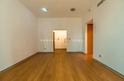 Apartment - 2 Bedrooms - 3 Bathrooms for rent in Madison Residency - Barsha Heights (Tecom) - Dubai