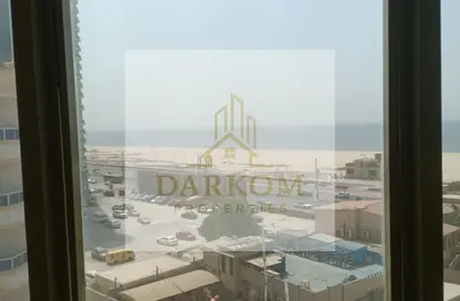 شقة - 2 غرف نوم - 2 حمامات للايجار في مساكن كورنيش عجمان - طريق كورنيش عجمان - عجمان