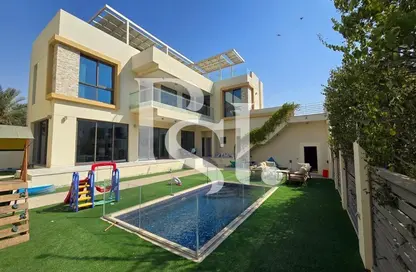 Villa - 5 Bedrooms - 7 Bathrooms for sale in Cluster 4 - The Sustainable City - Dubai