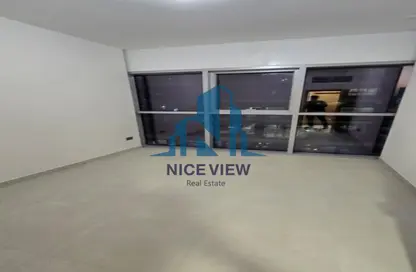 شقة - 2 غرف نوم - 2 حمامات للايجار في راديانت سكوير - مدينة الأضواء - جزيرة الريم - أبوظبي