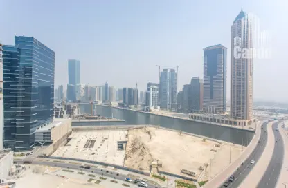 شقة - غرفة نوم - 2 حمامات للايجار في برج زادا - الخليج التجاري - دبي