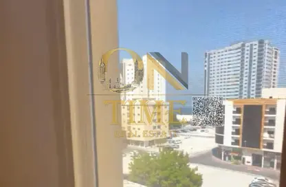 شقة - 2 غرف نوم - 2 حمامات للايجار في مساكن كورنيش عجمان - طريق كورنيش عجمان - عجمان شقة - 2 غرف نوم - 2 حمامات للايجار في مساكن كورنيش عجمان - طريق كورنيش عجمان - عجمان