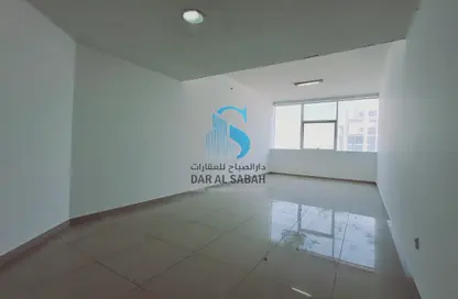 شقة - 1 حمام للايجار في مجمع النهدة السكني - النهدة - الشارقة