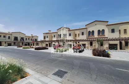 Townhouse - 3 Bedrooms - 3 Bathrooms for rent in Bloom Living - Zayed City (Khalifa City C) - Khalifa City - Abu Dhabi