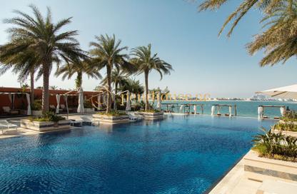 Penthouse - 5 Bedrooms - 6 Bathrooms for sale in XXII Carat - Palm Jumeirah - Dubai
