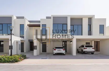 Townhouse - 3 Bedrooms - 4 Bathrooms for sale in Shams Townhouses - Town Square - Dubai