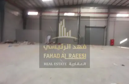 Warehouse - Studio - 2 Bathrooms for sale in Umm Al Thuoob - Umm Al Quwain