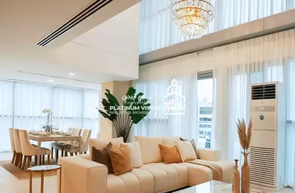 Apartment - 1 Bedroom - 2 Bathrooms for sale in Radiant Marina Towers - Shams Abu Dhabi - Al Reem Island - Abu Dhabi