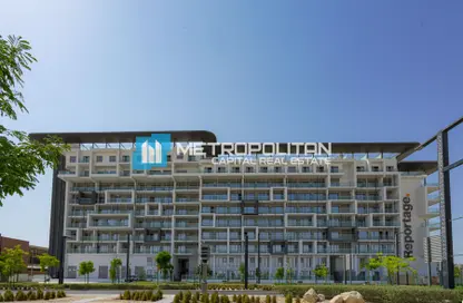 Apartment - 2 Bedrooms - 2 Bathrooms for sale in Oasis 2 - Oasis Residences - Masdar City - Abu Dhabi