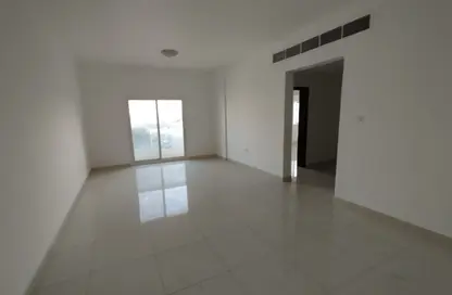 Apartment - 2 Bedrooms - 3 Bathrooms for rent in Al Rashidiya Towers - Al Rashidiya - Ajman Downtown - Ajman