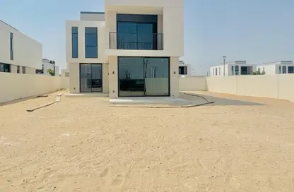 Villa - 3 Bedrooms - 4 Bathrooms for sale in Fairway Villas - EMAAR South - Dubai South (Dubai World Central) - Dubai