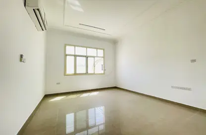 Apartment - 3 Bedrooms - 3 Bathrooms for rent in Bida Bin Ammar - Asharej - Al Ain