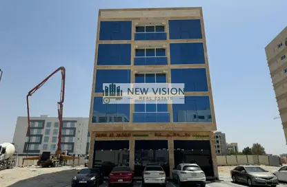 عمارة بالكامل - 8 غرف نوم - 8 حمامات للبيع في الفلاح - تجارية مويلح - الشارقة