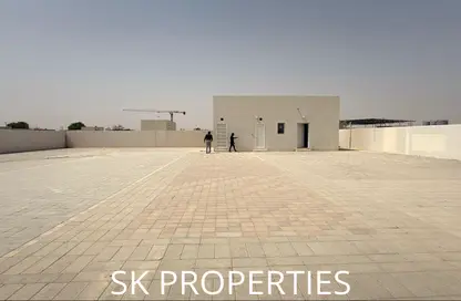 Land - Studio for rent in Al Bataeh - Sharjah